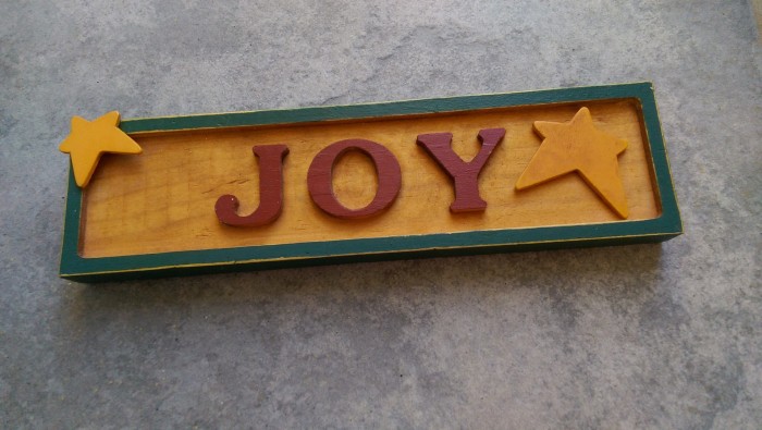 Green red wood JOY sign